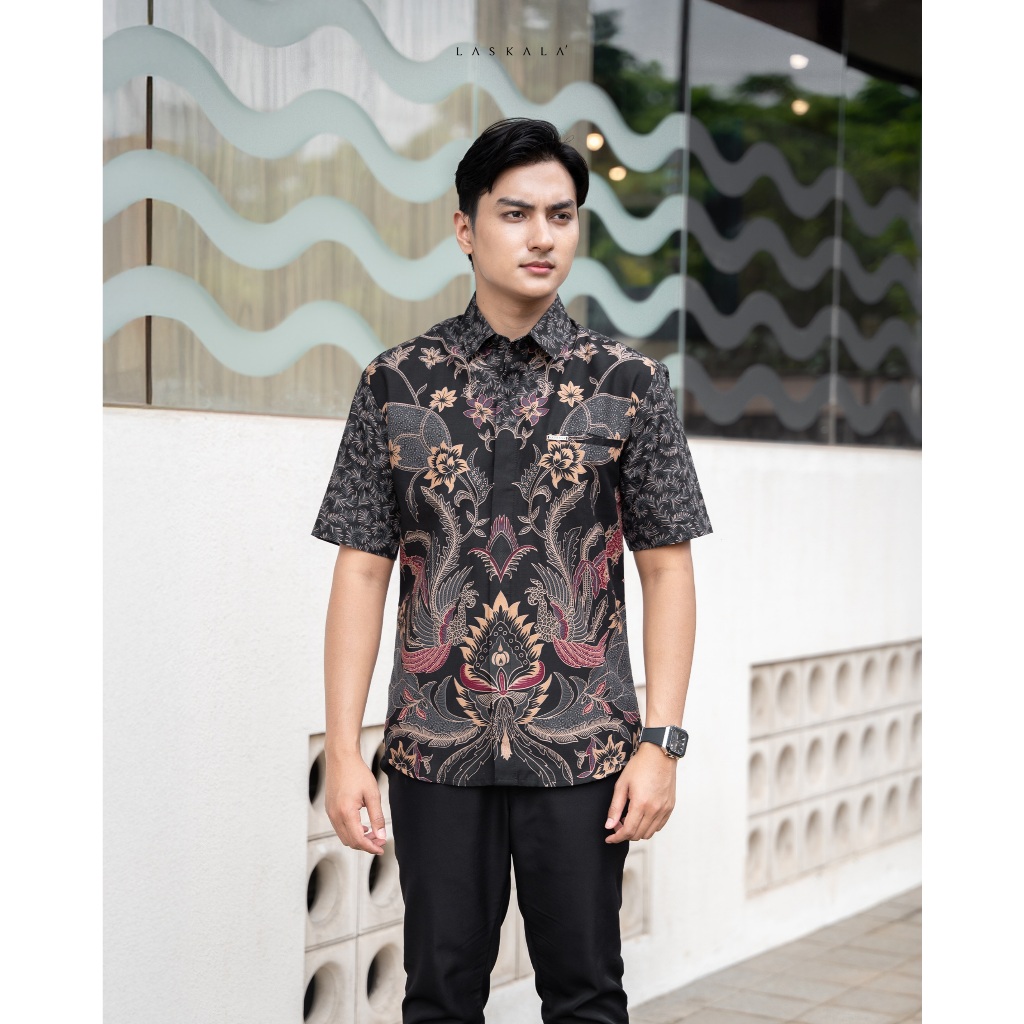 Laskala Batik Premium Artoyo Kemeja Batik Pria Slimfit Lengan Pendek