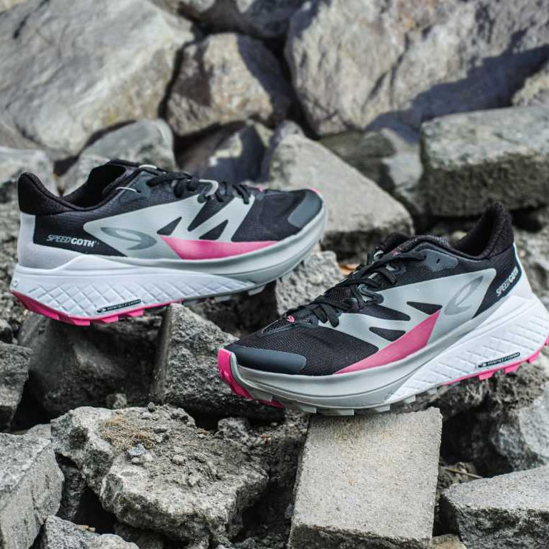 SEPATU RUNNING 910 YUZA SPEEDGOTH