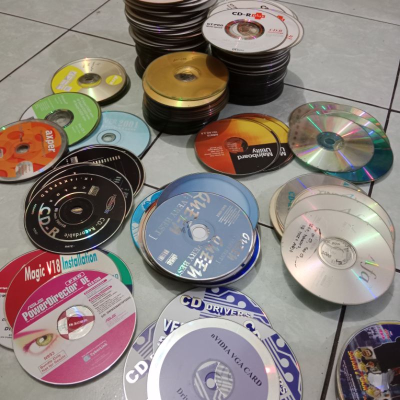 Bahan Prakarya Kerajinan Tangan VCD DVD Bekas