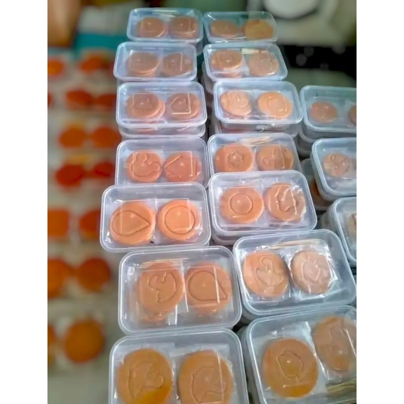 

PERMEN DALGONA SQUID GAME 1 BOX ISI 10pcs PERMEN SUDAH FREE BOX