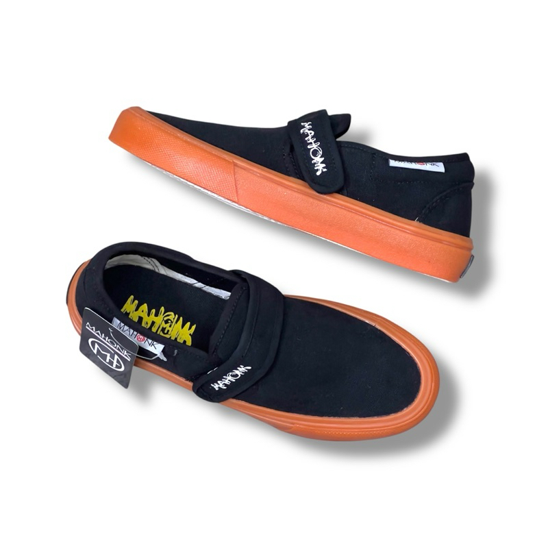 SEPATU MAHONK - Slip On Velcro Balck Gum Original Brand Lokal //Sepatu Sekolah Pria Wanita