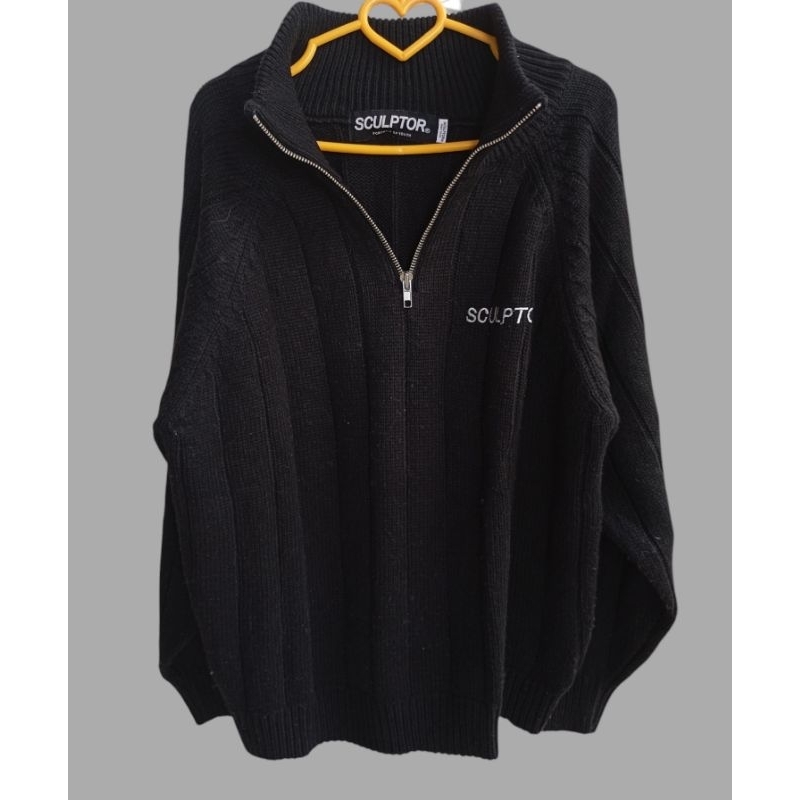 Half Zipper Sculptor