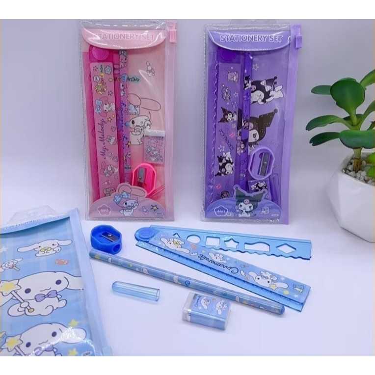 

Alat Tulis Set 5 in 1 / Stationary Set (Pensil + tutup, Penghapus, penggaris & Serutan)/ Cocok untuk Souvenir Ultah - Kota Manado