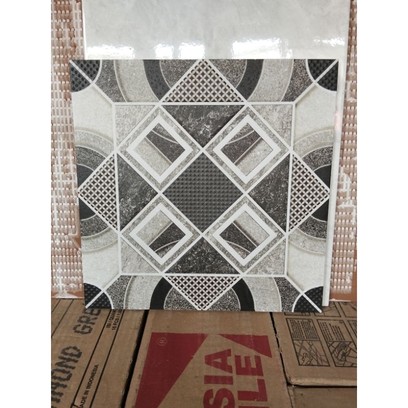 Keramik 25x25 Matt kamar mandi