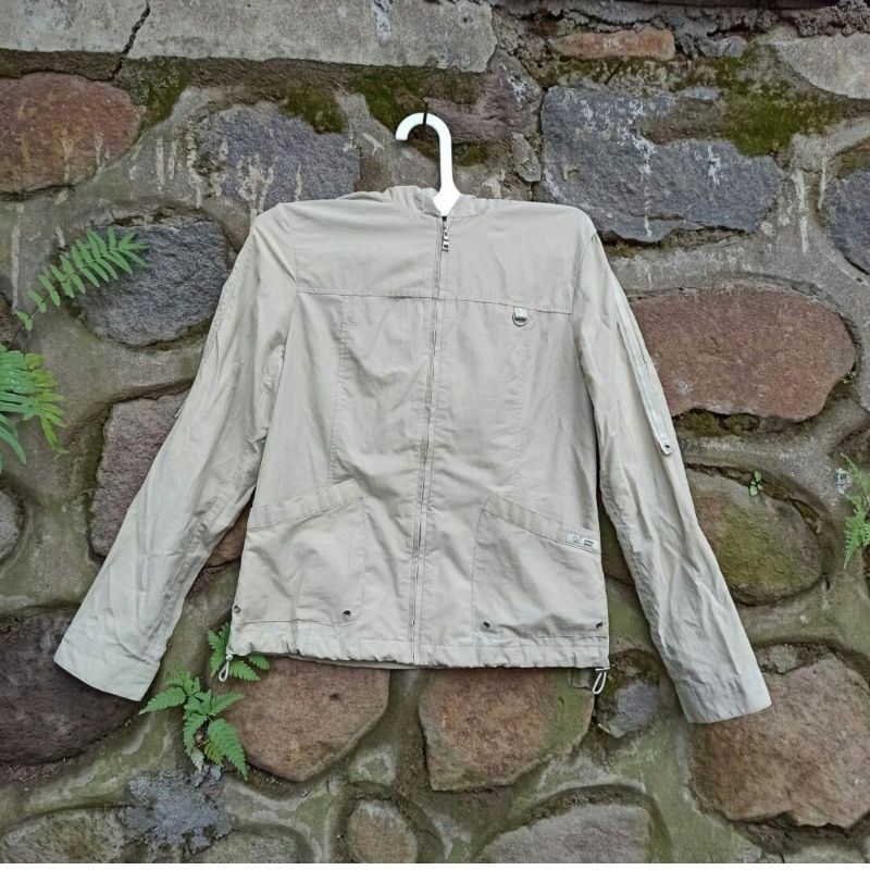 jaket wanita brand arnaldo bassini