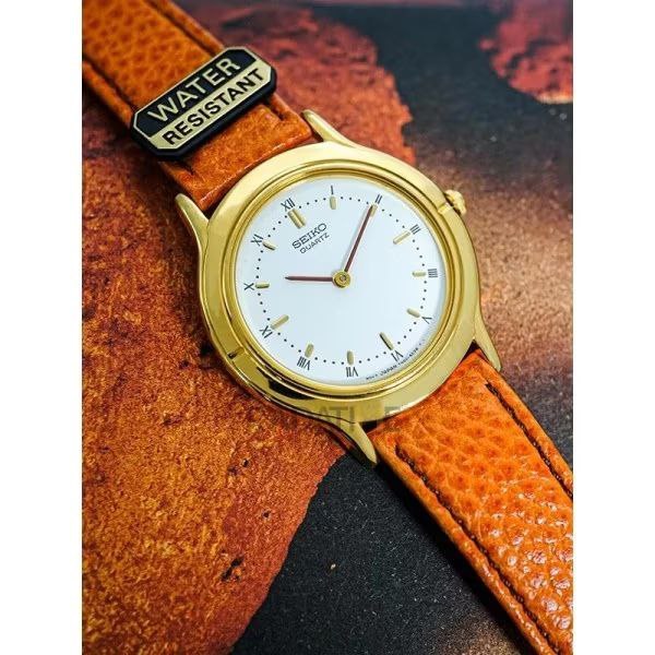 Jam Tangan Analog Wanita Seiko SFP444 Original