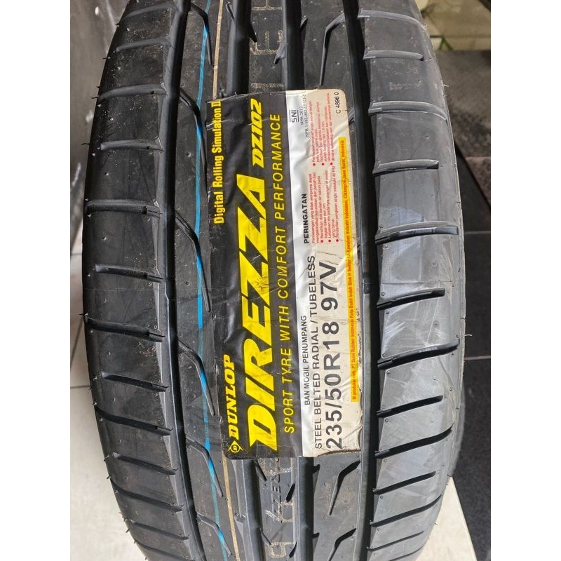 Ban Dunlop Direzza 235/50 R18