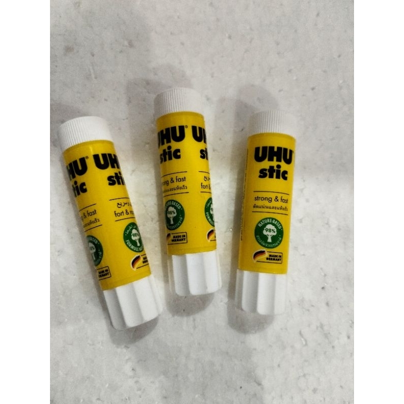 

GLUE STICK 8,2 ML MERK UHU LEM ROL LEM KERTAS LEM KARTON