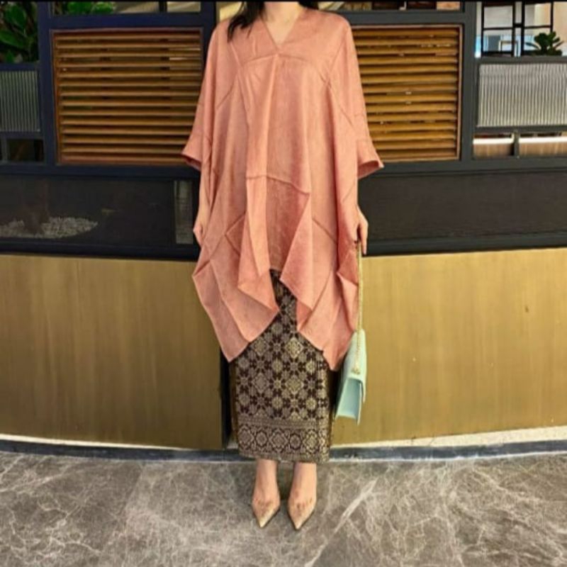 lok KAFTAN TUNIK ARUNA (Hanya Atasan)