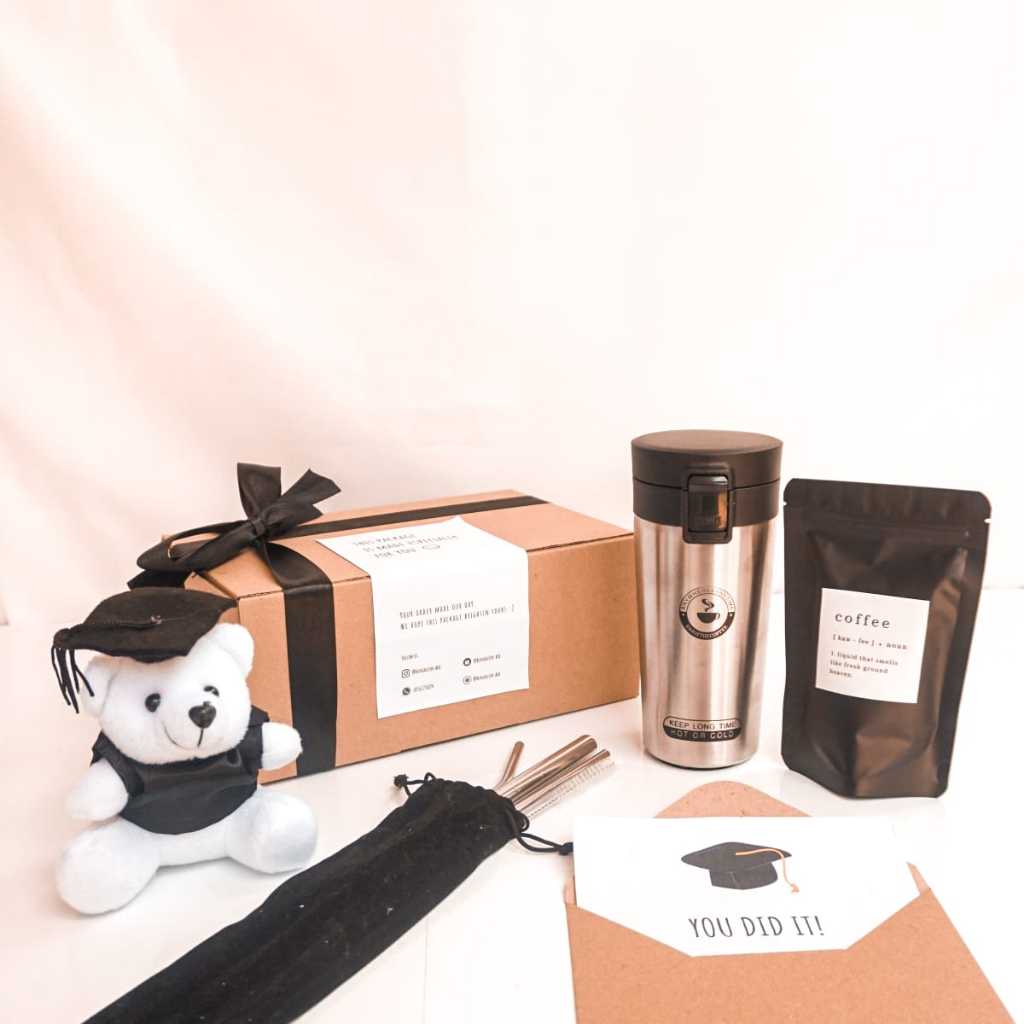 Hampers wisuda/kado wisuda/hadiah wisuda cewek cowok