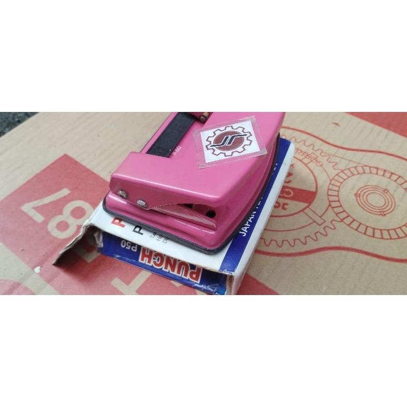 

Pembolong Punch No.40 XL PIMAS