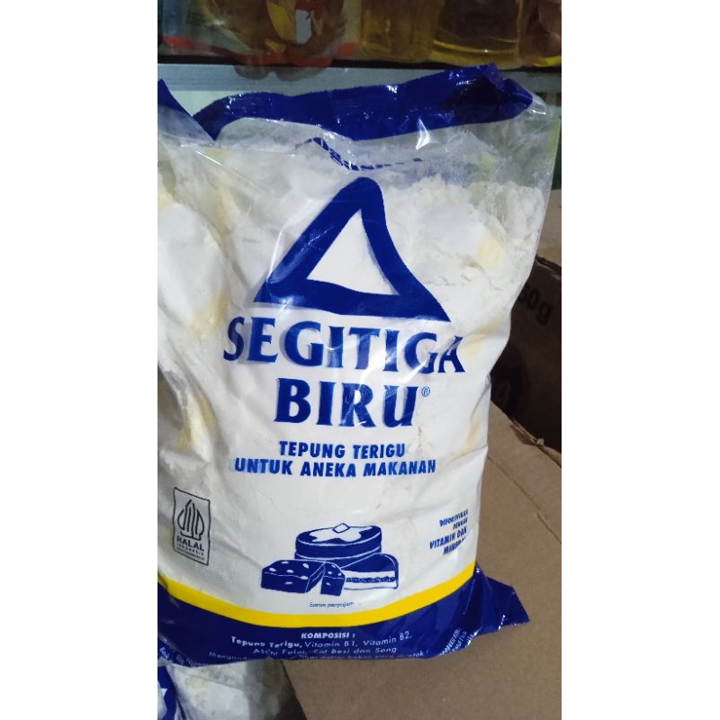 

tepung segitiga biru