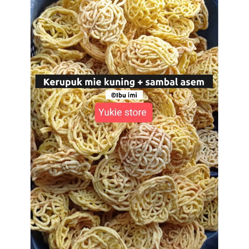 

Kerupuk mie kuning sambel asem khas Cirebon kerupuk asinan
