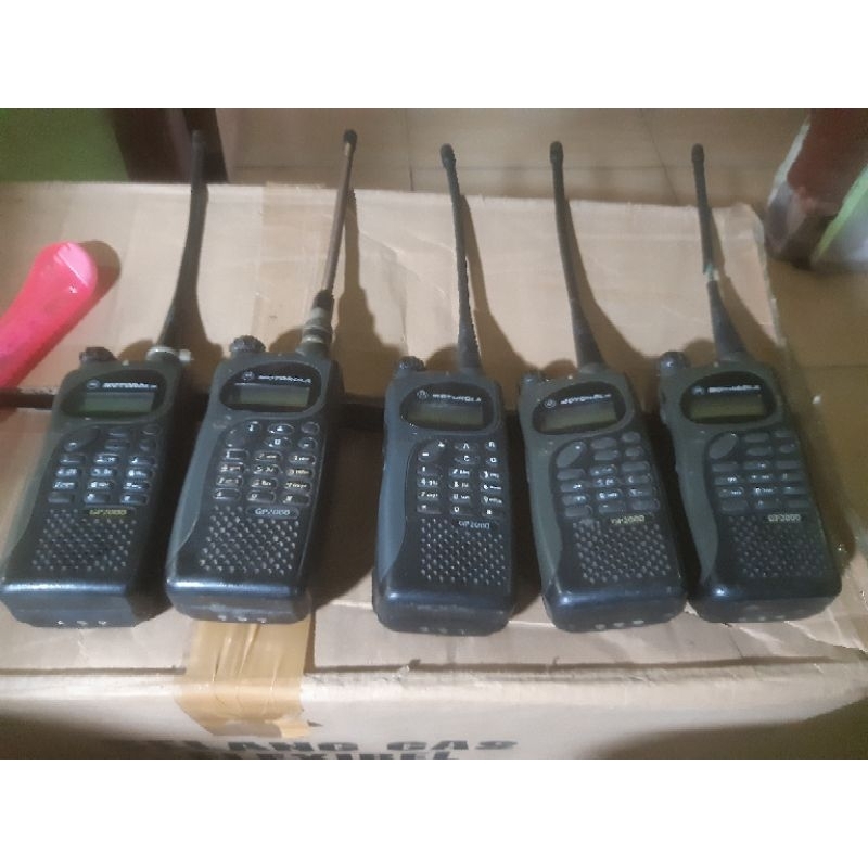 ht motorola gp2000