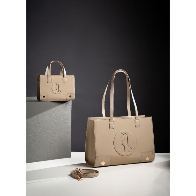 TOKYO TOTEBAG BY HEYLOCAL.ID