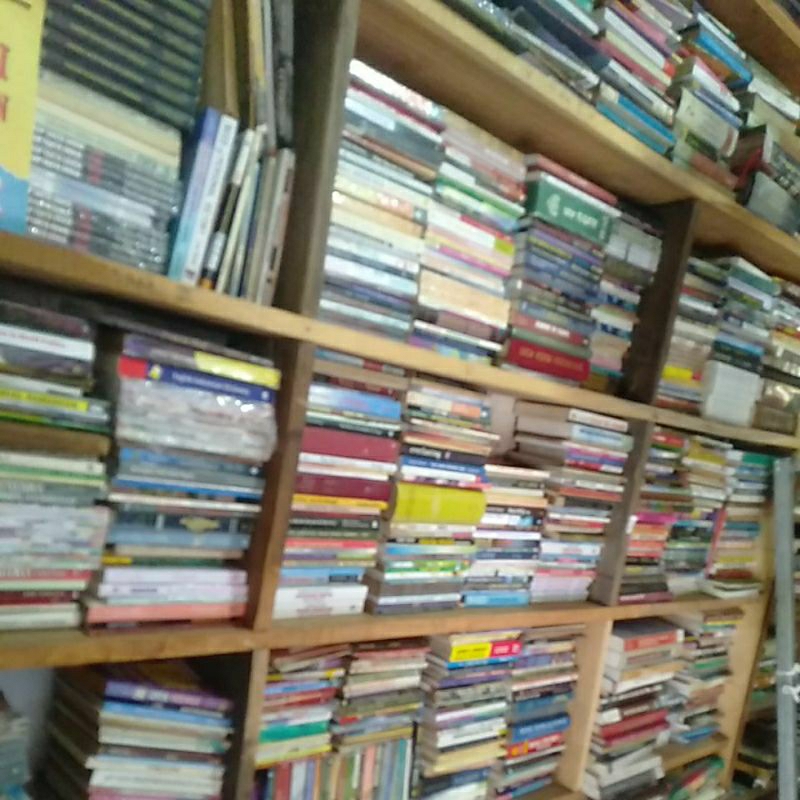 

buku murah obral buku mulai 5rban pemelian tanpa batas minimal