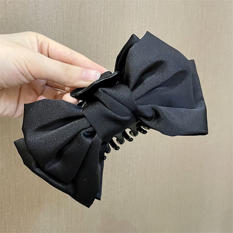 Jepit Pita Hitam Besar