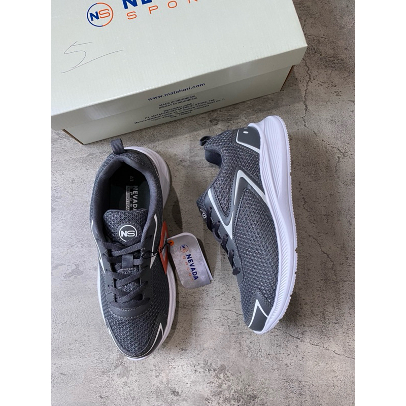 SEPATU SPORT PRIA ORIGINAL