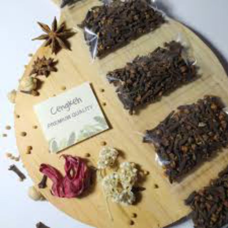 

cengkeh kualitas premium