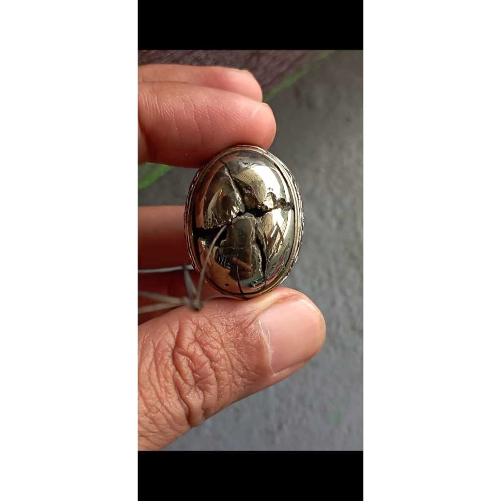 Badar Emas Motif Tapak Jalak dan Combong Sangat Langka