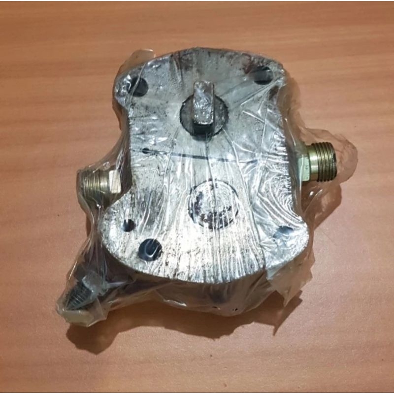 DF2105 2105 Pompa Oli Lub Oil Pump Assy Mesin Diesel Dongfeng 2 Piston