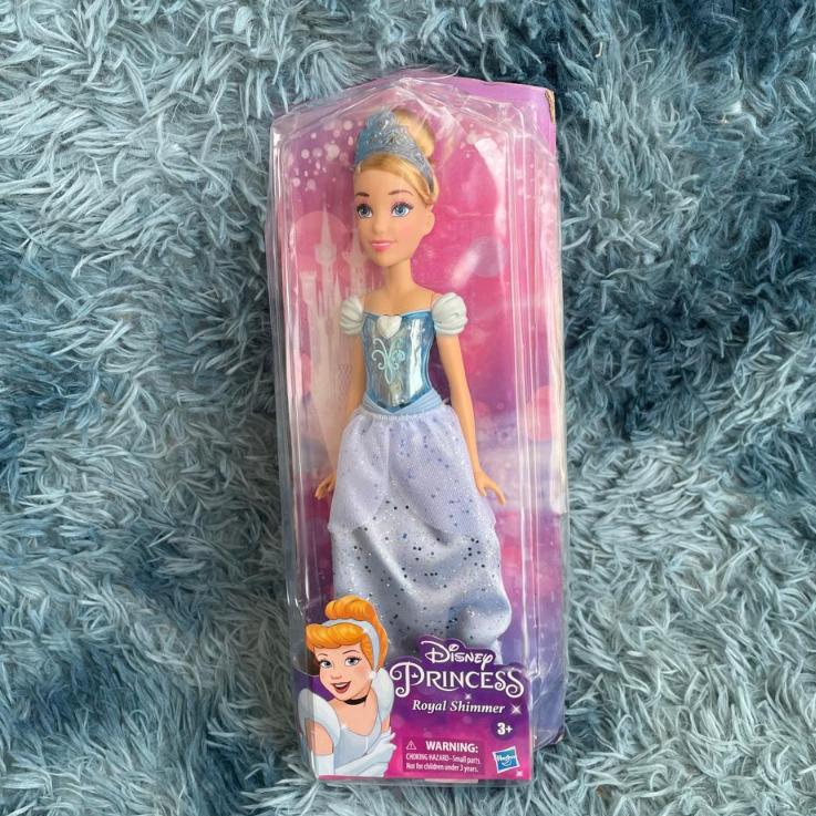 Boneka Barbie Princess - Disney