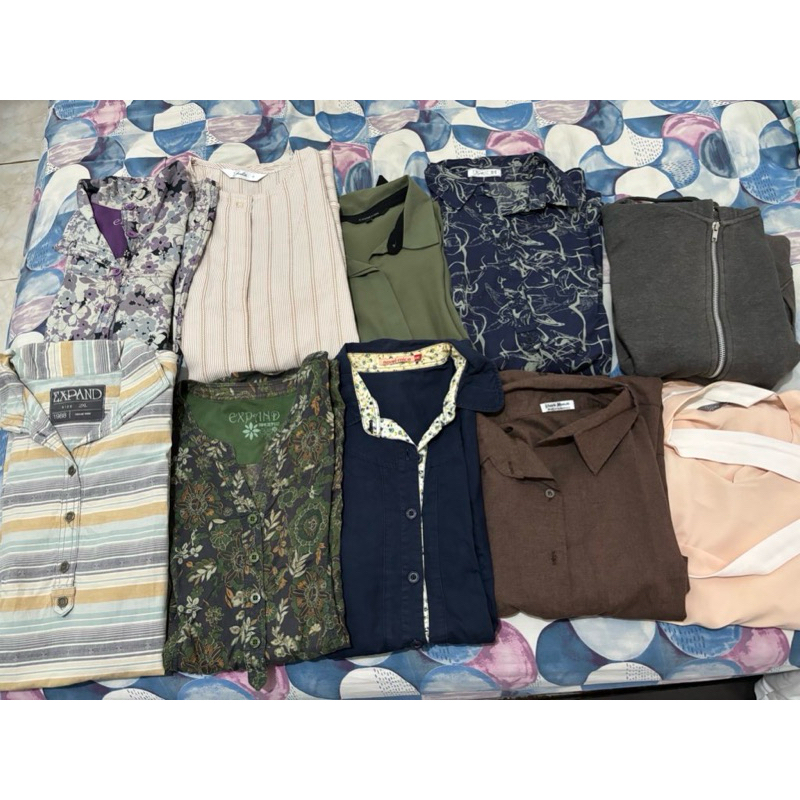 Preloved Kemeja Novel Mice Triset Expand Dust