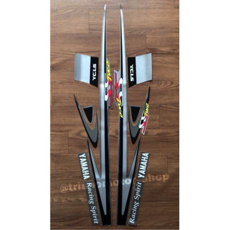 Striping Sticker Body Yamaha FizR SS TWO List Polet Stiker Fiz R HITAM SILVER VNYL