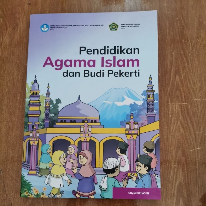 buku pendidikan agama Islam kelas 3