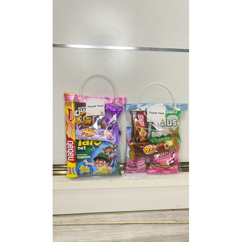 

bingkisan paket bingkisan snack ultah hampers ulang tahun anak MINIMAL ORDER 10 PCS