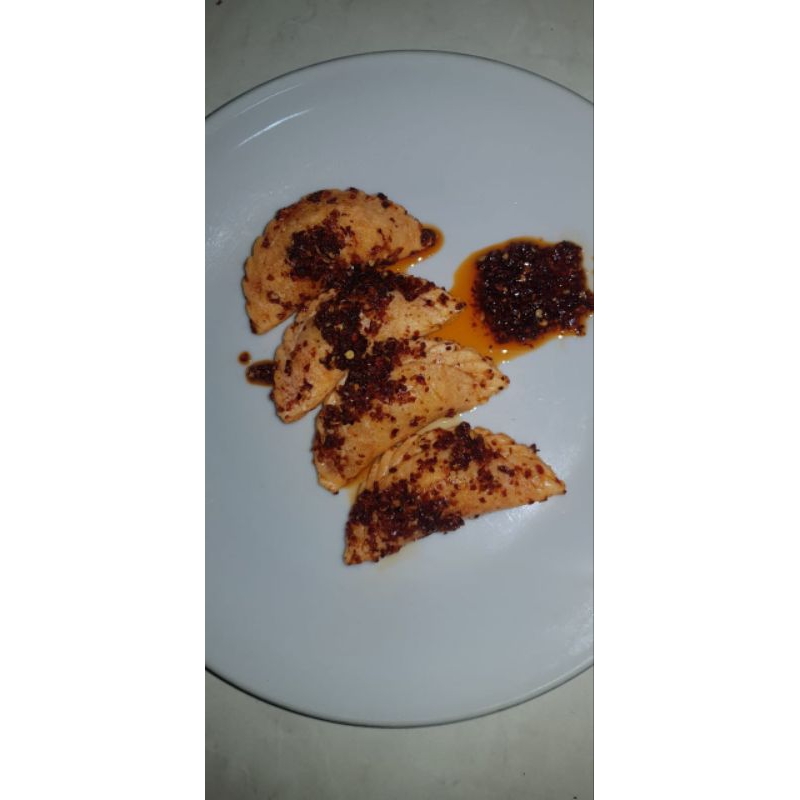 

CIRENG ISI MAMPUS CHILI OIL (ISI AYAM SUWIR)
