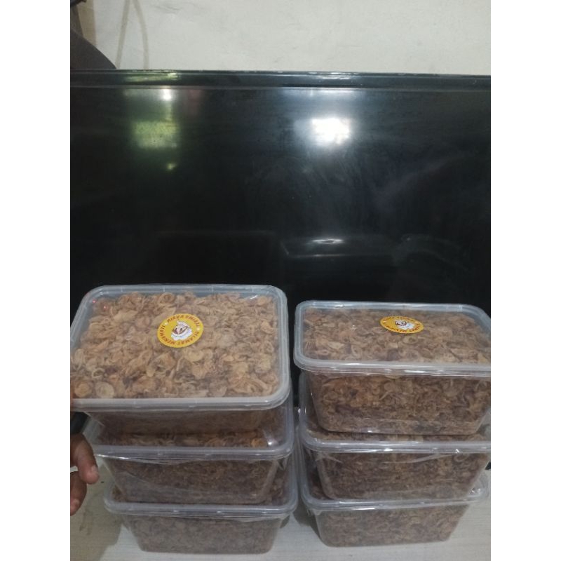 

Brambang Goreng/Bawang merah Goreng berat +- 250gram