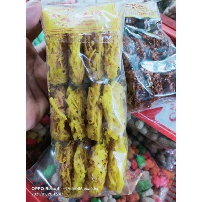 

jajanan Cakar ayam asin / jajanan Medan cakar ayam