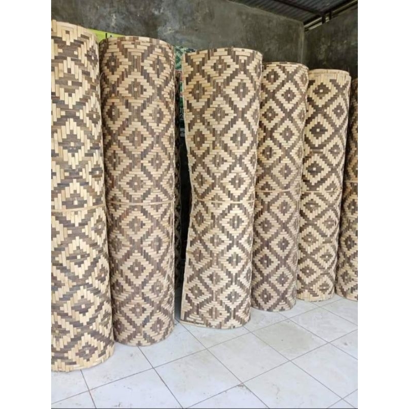tabag bambu bilig gribik Motif batik anyaman bambu dekorasi rumah