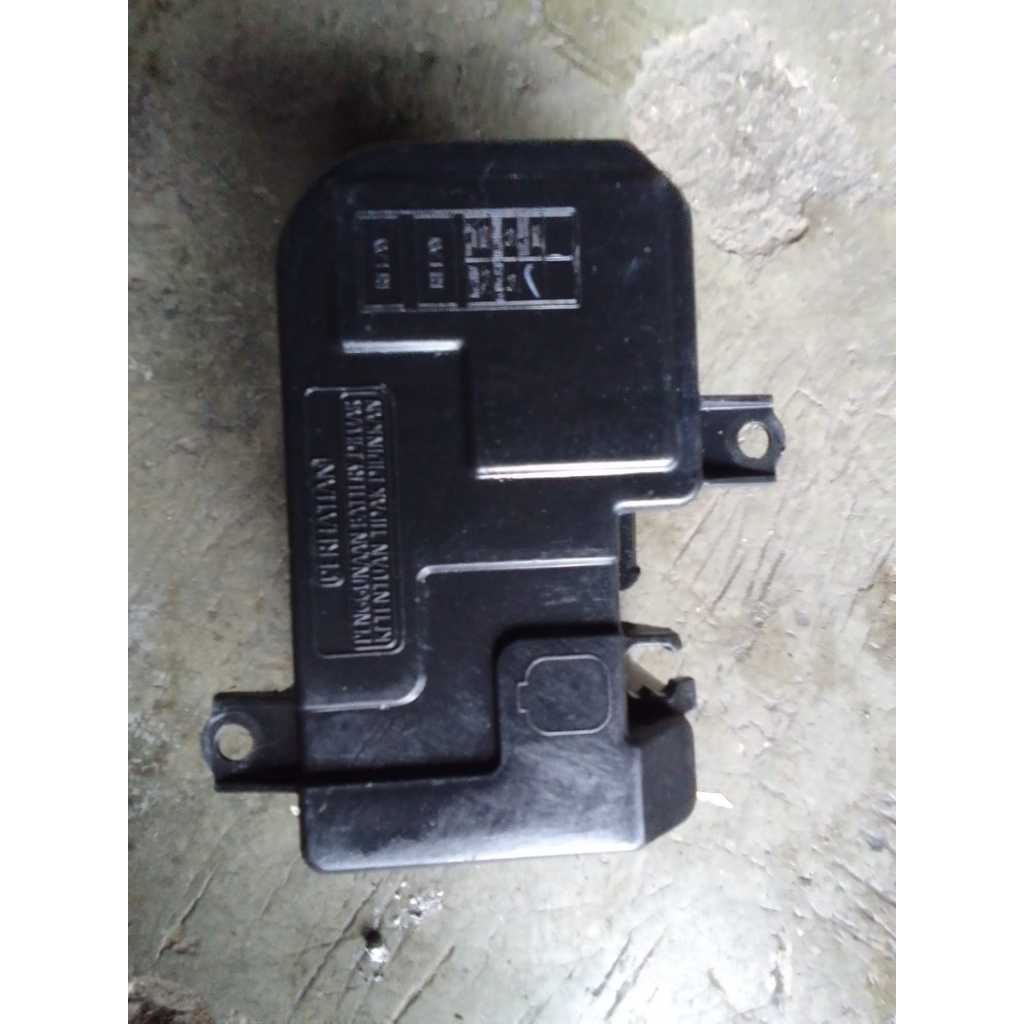 Tutup aki cover tutup accu Honda Beat Fi Esp Original