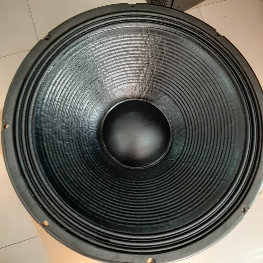Speaker RCF LF18X600 LF 18X600 18 X600 18 Inchi Subwoofer 18in 2000 W