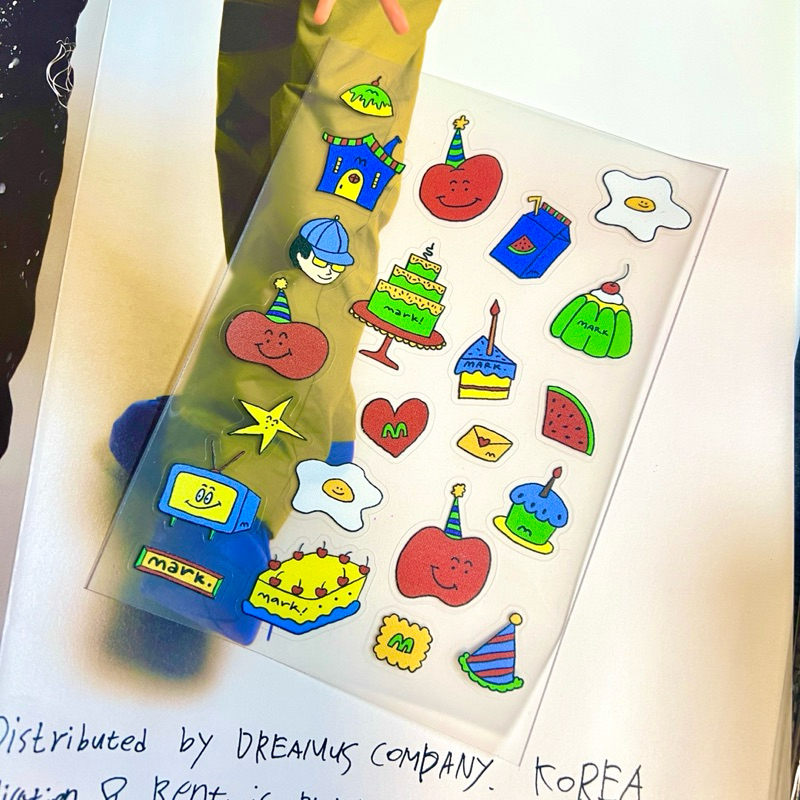 

Mr.Dream ~ UV Sticker Mark Lee
