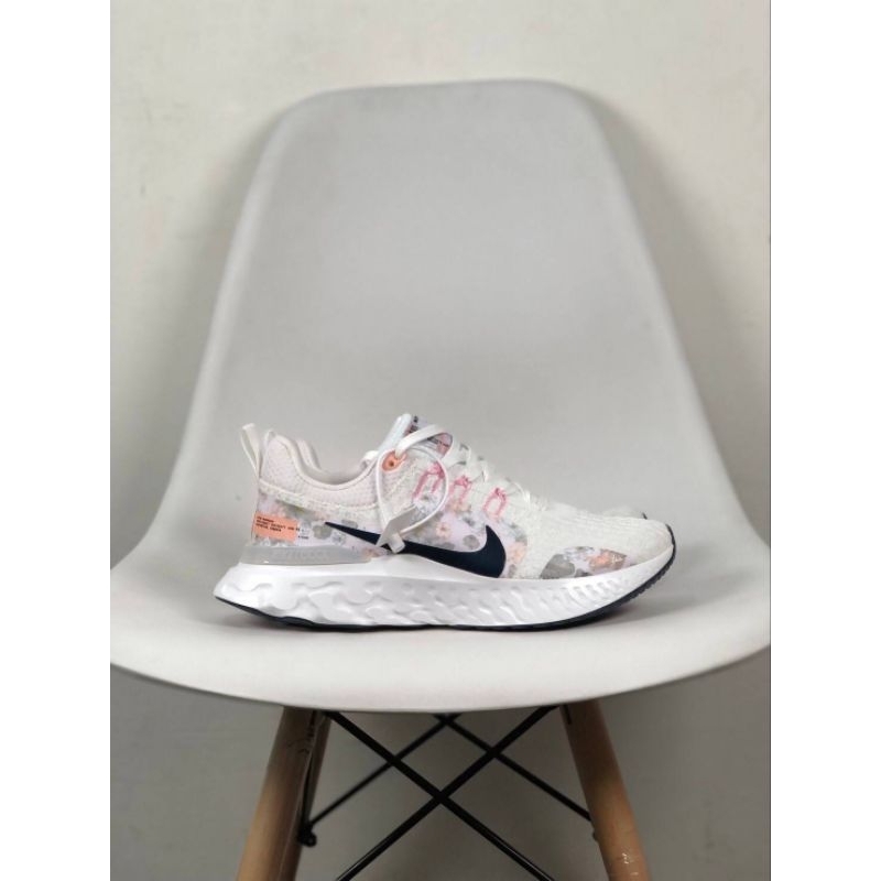 Nike React Infinity Run Flyknit 3 "White Floral"