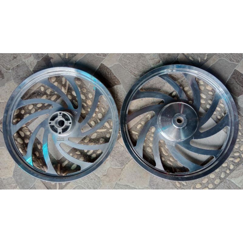 Velg mio ring 17 merk YOKO