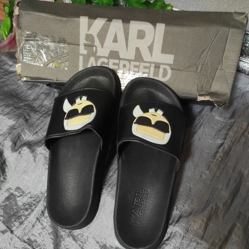 Sendal Karl Preloved
