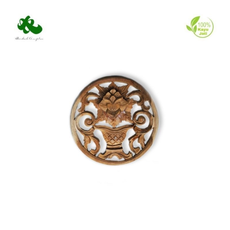 Ukiran Tempel Tengah Bentuk Lingkaran