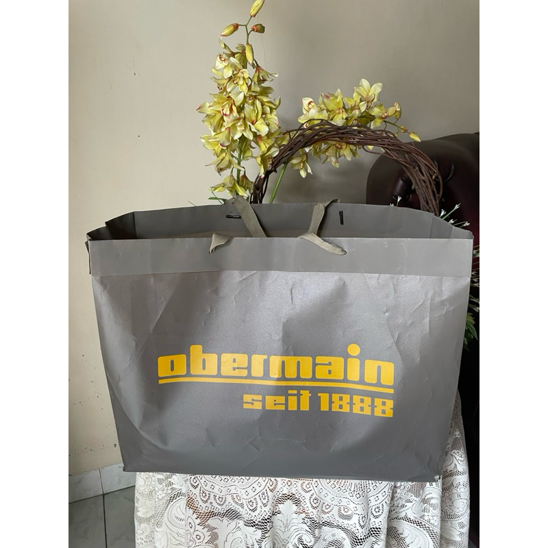 

paperbag obermain