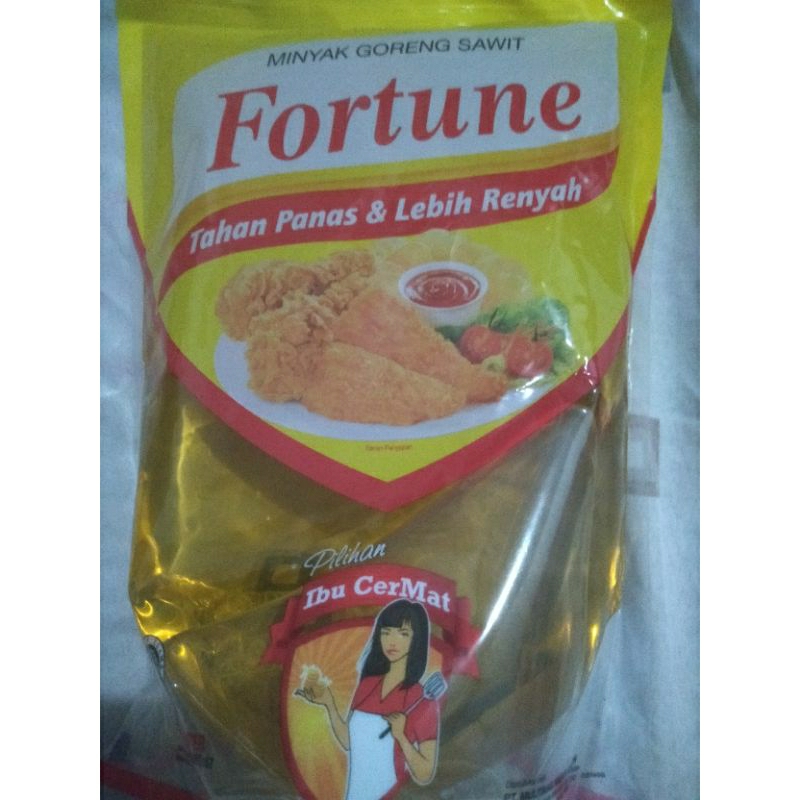 

minyak goreng Fortune 2 liter per 1 dus ( 4 pcs)