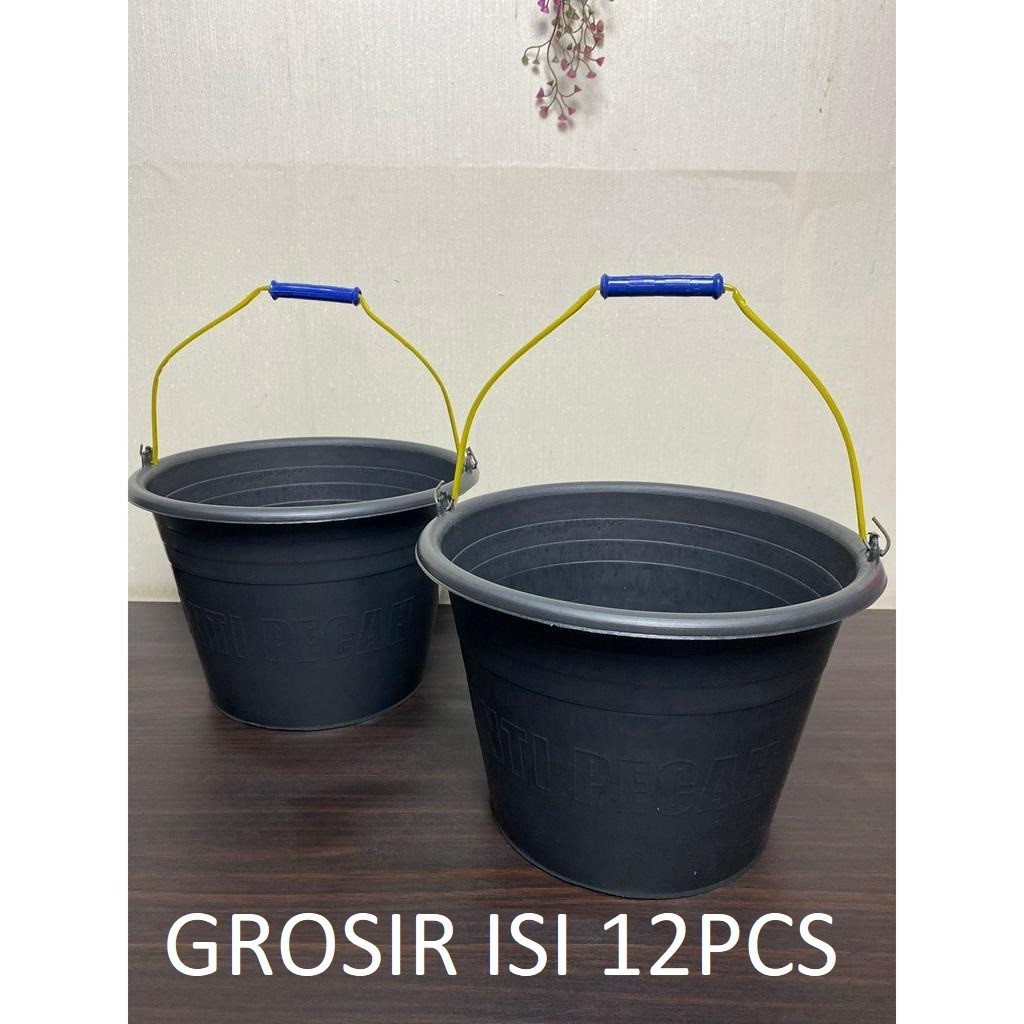 GROSIR TImba/ember cor/ember hitam 18 murah/ember serbaguna (PERLUSIN)