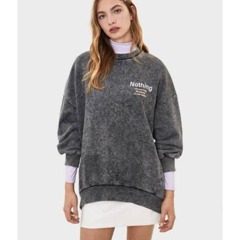 BERSHKA NOTHING CREWNECK OVZ