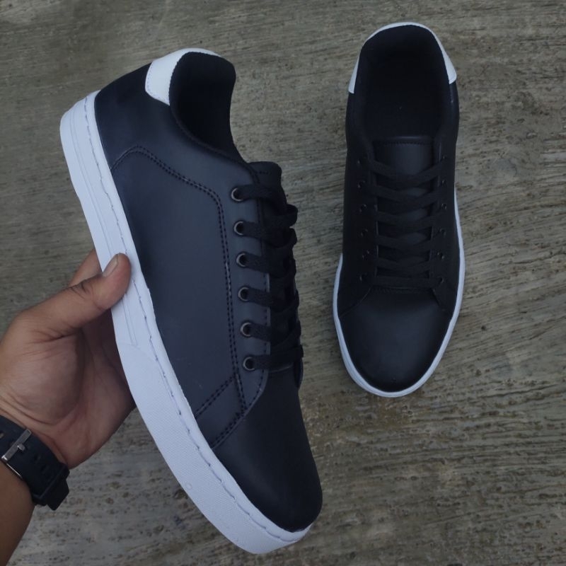 SEPATU SNEAKERS SEKOLAH PRIA UKURAN JUMBO BIG SIZE 45 46 47 HITAM SOL PUTIH TERLARIS