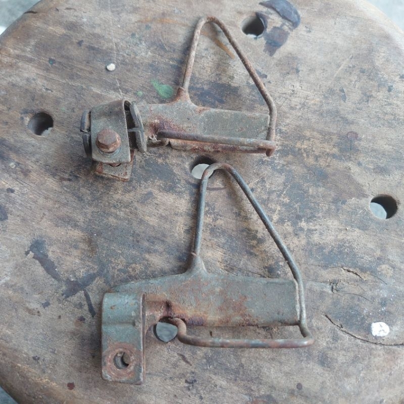 bracket breket klem dudukan pangkon penahan selang rem depan fizr F1Zr fiZ force1 Vega Mio sporty or