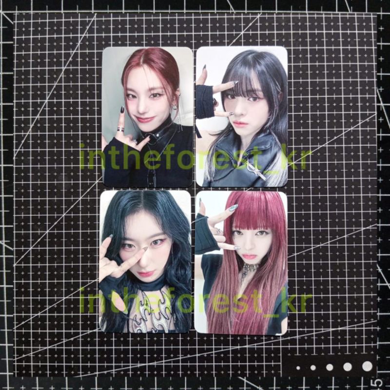 PC/PHOTOCARD ITZY BORN TO BE POB BENEFIT SOUNDWAVE