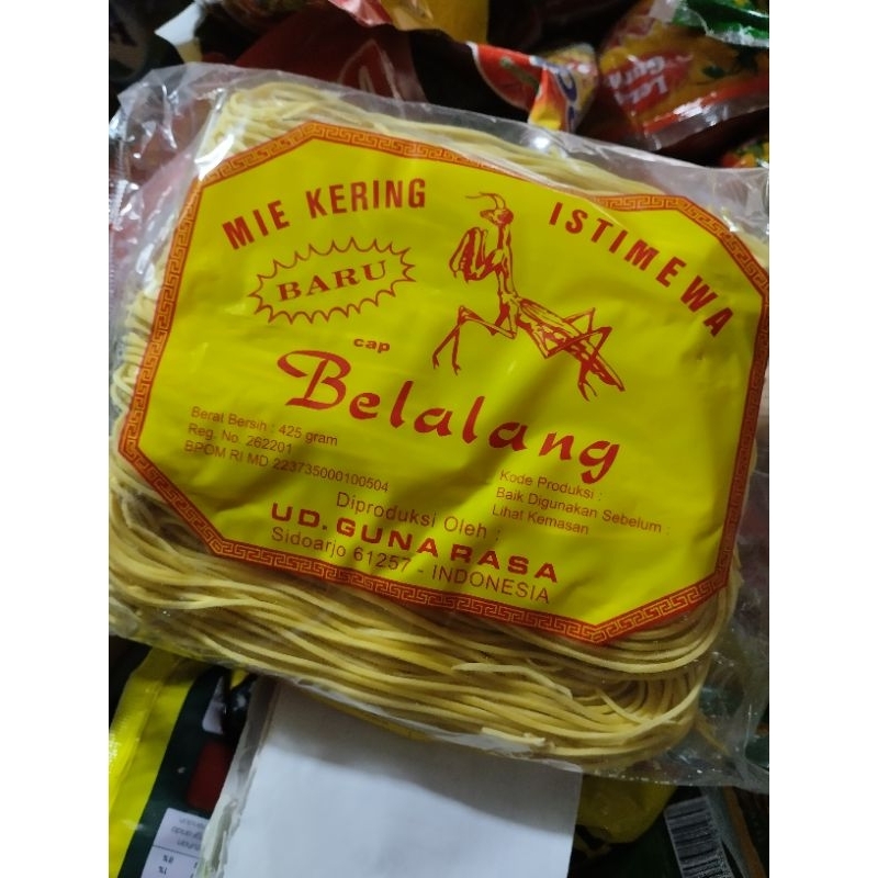 

MIE BELALANG 425gr