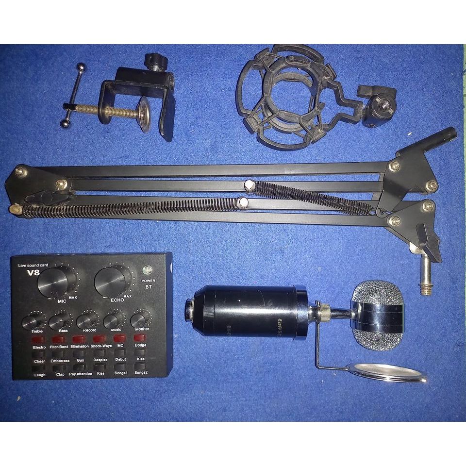 Soundcard V8 dan Mic Condenser BM8000